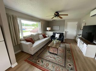 204 Flora Ct, Holmen, WI 54636
