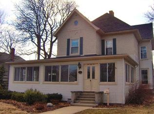 534 Madison St, Lake Geneva, WI 53147