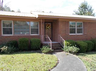 83 Pine St, Wrightsville, GA 31096