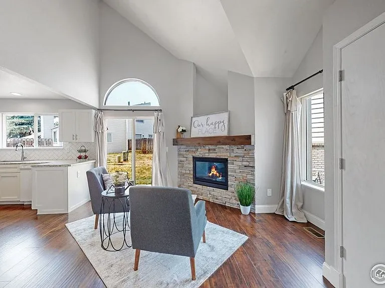 2900 Ross Dr #L35 — Photo 9