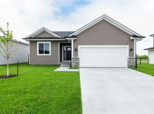 791 McIntosh Ct NE, Bondurant, IA 50035