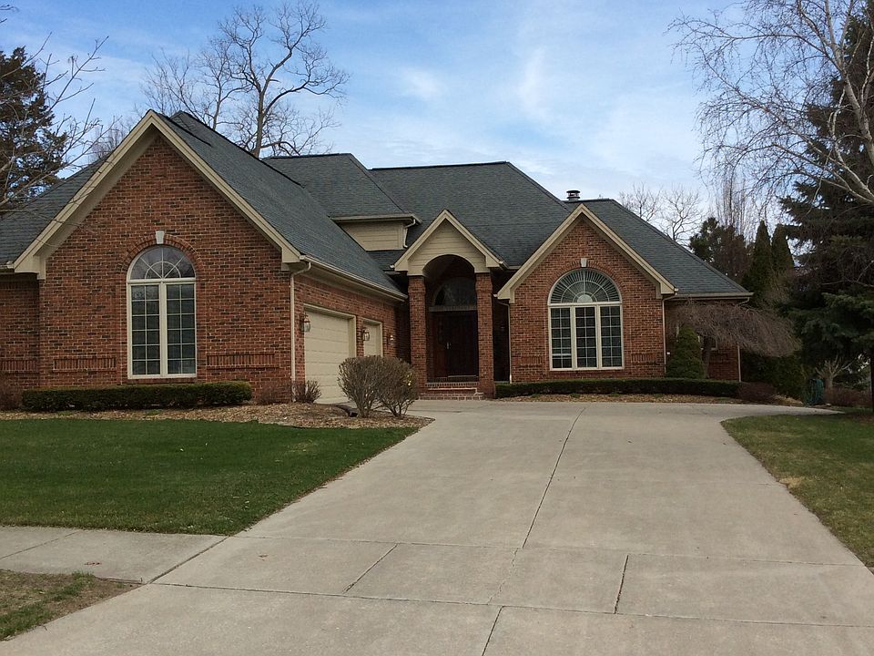 1st image of 3498 Lakeshore Dr