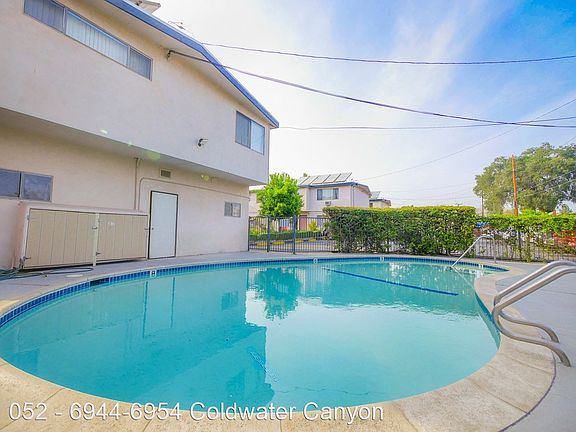 3rd image of 6950 Coldwater Canyon Ave #6627382
