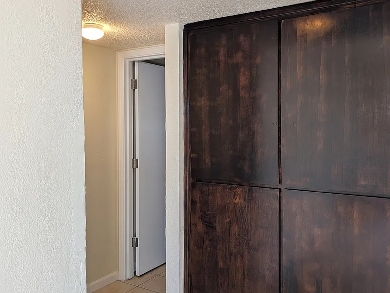 7462 Della Cir — Photo 8