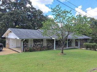 15 Birch Blvd, Poplarville, MS 39470