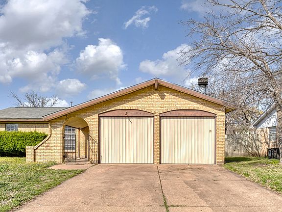 3rd image of 6105 Lalagray Ln