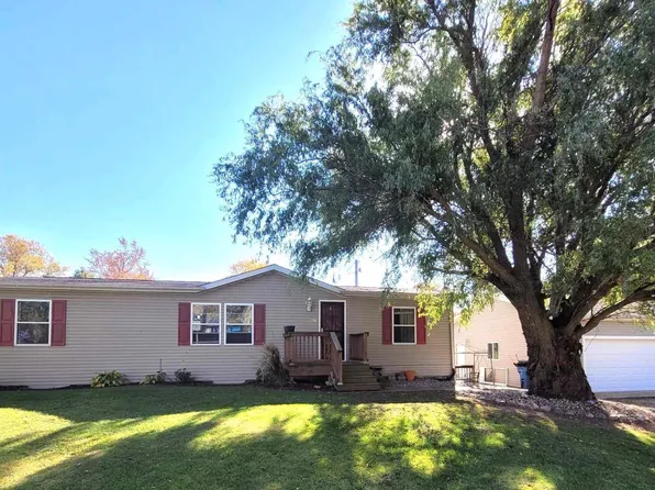 221 W Parsonage St, Hudson, IN 46747