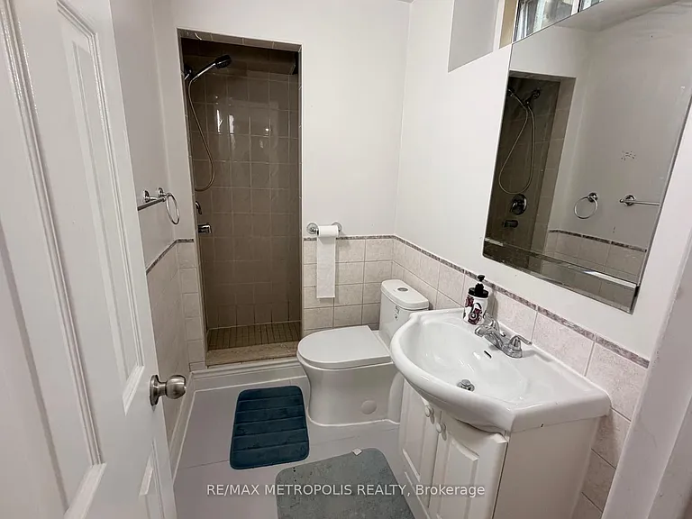 216 Gwendolyn St #BASEMENT — Photo 12