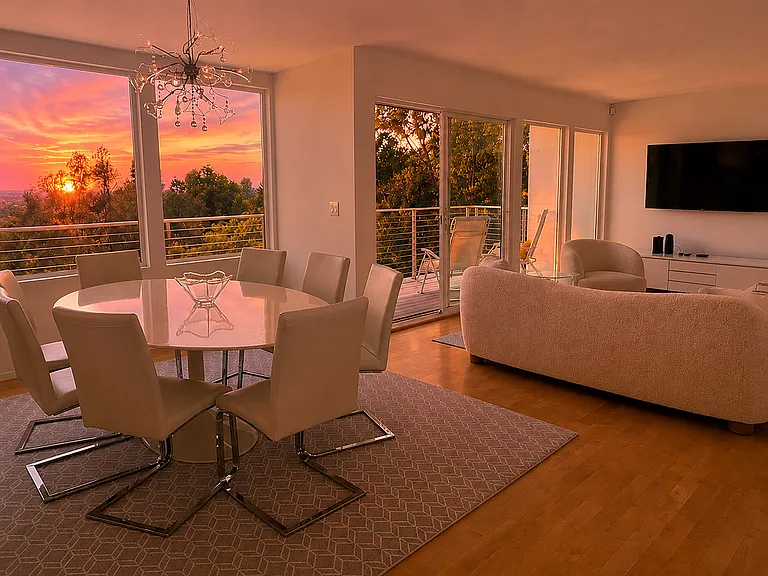 8376 Hollywood Blvd — Photo 27