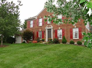 8109 Thistlewood Dr, West Chester, OH 45069