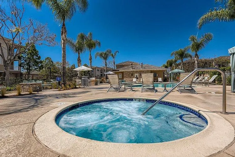 Temecula Creek Villas — Photo 2
