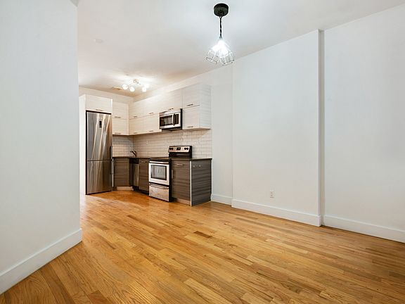 3rd image of 259 Saint Nicholas Ave #4L