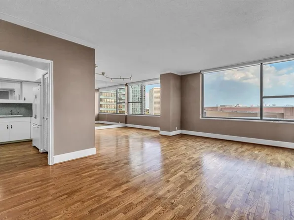 14 Greenway Plz Unit 9O, Houston, TX 77046