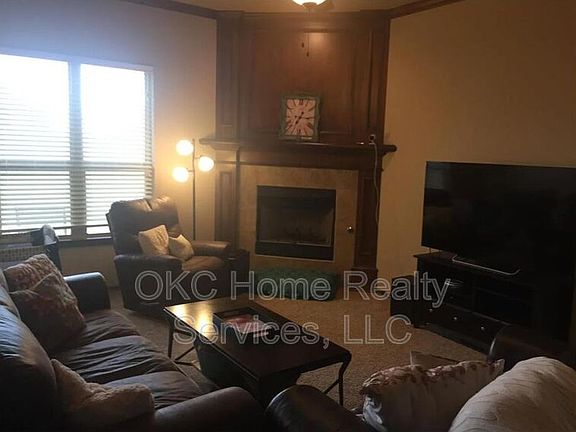 4th image of 9100 Lolly Ln
