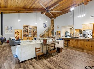 19669 County Road 431, Lindale, TX 75771