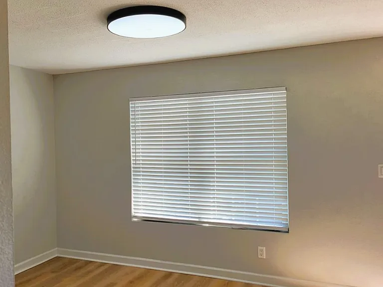 1802 Jackson Ave W #101 — Photo 8