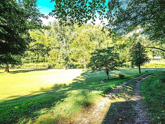 4th image of 5609 Elk Creek Darby Road