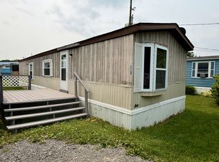 112 Sheeler Ln, Elverson, PA 19520