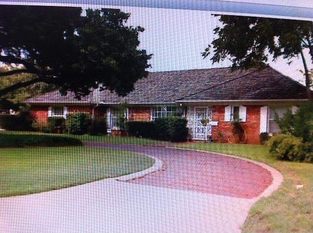 1st image of 2401 Brook Hollow Dr