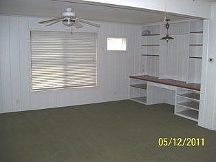 4th image of 701 SE 23rd St