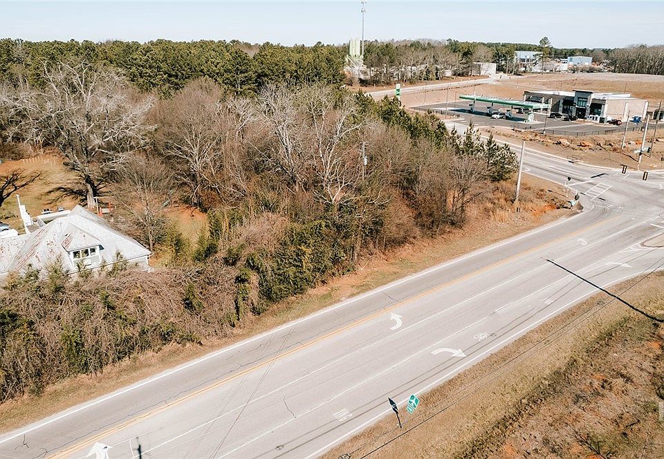 1st image of 165 Spring Valley Road