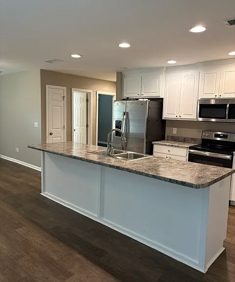 2292 Middleton Rd — Photo 3