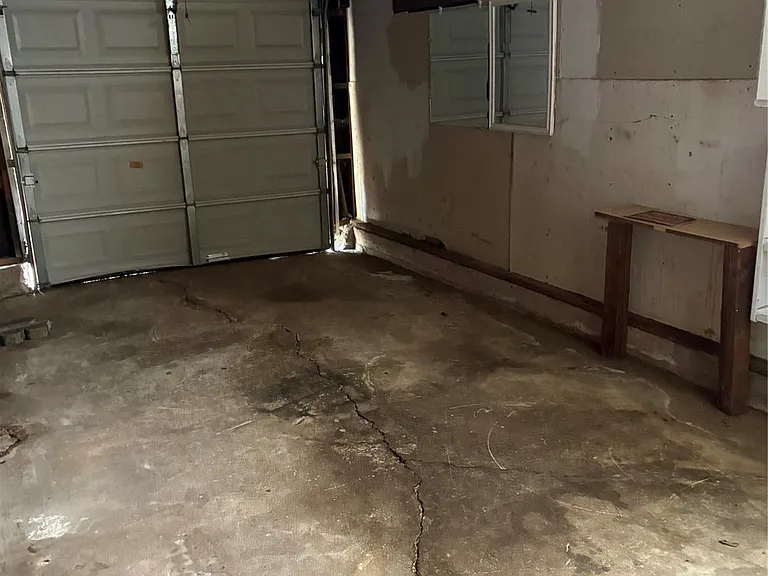 3935 Cosby St — Photo 12
