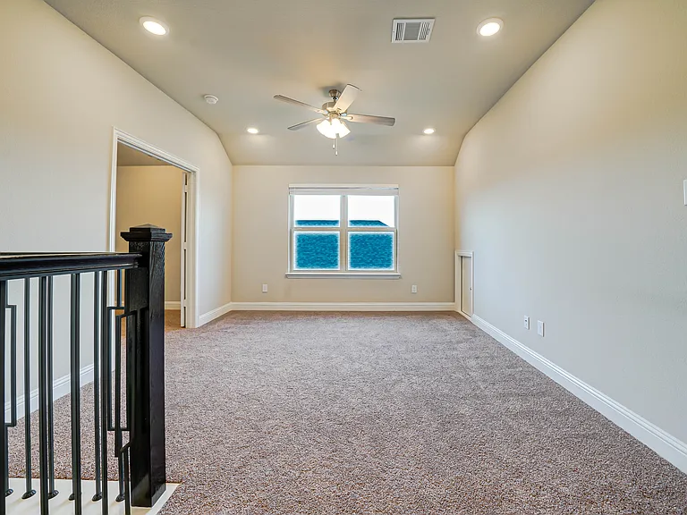 707 Gatecrest Dr — Photo 18