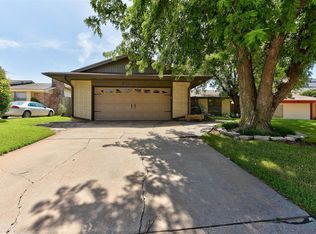 5924 NW 81st St, Oklahoma City, OK 73132