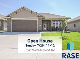 1600 S Meadowland Ave, Sioux Falls, SD 57106