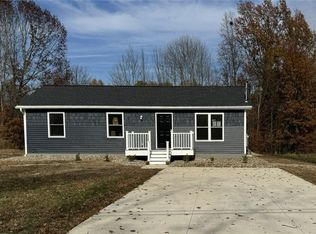 9140 Maple Grv, Windham, OH 44288