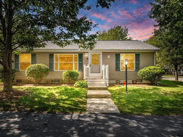 36 Sunset Way, Manchester, NH 03104