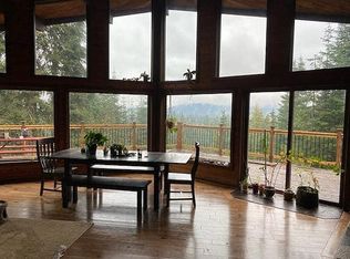 592 Hillside Ln, Newport, WA 99156