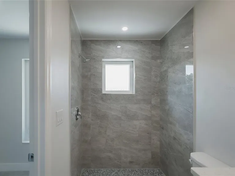 310 Hibiscus St #B — Photo 45
