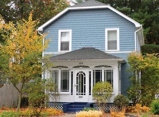 194 Draper St, Springfield, MA 01108