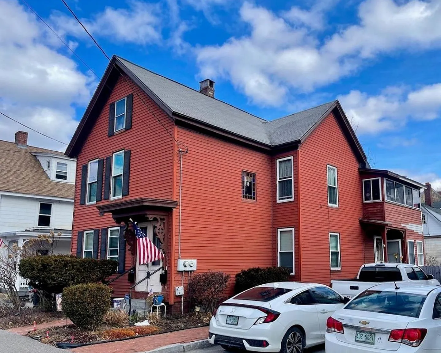 2 bed, 1055 sqft, $2,300 — Photo 2