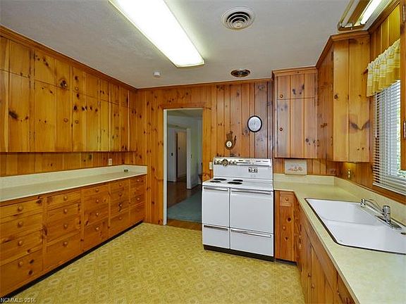 5th image of 115 Briarwood Ln
