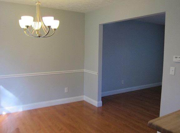 5th image of 803 Deena Dr
