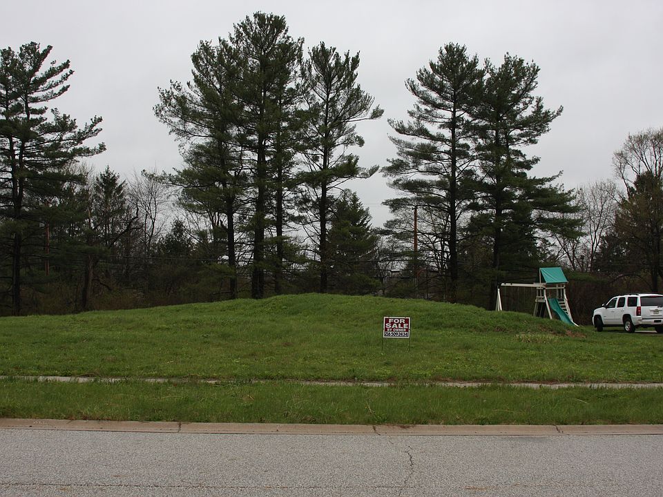1st image of 7650 Pond Brook Ln