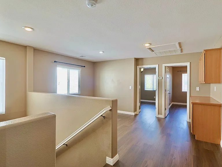 10643 Tray Mountain Ave — Photo 14