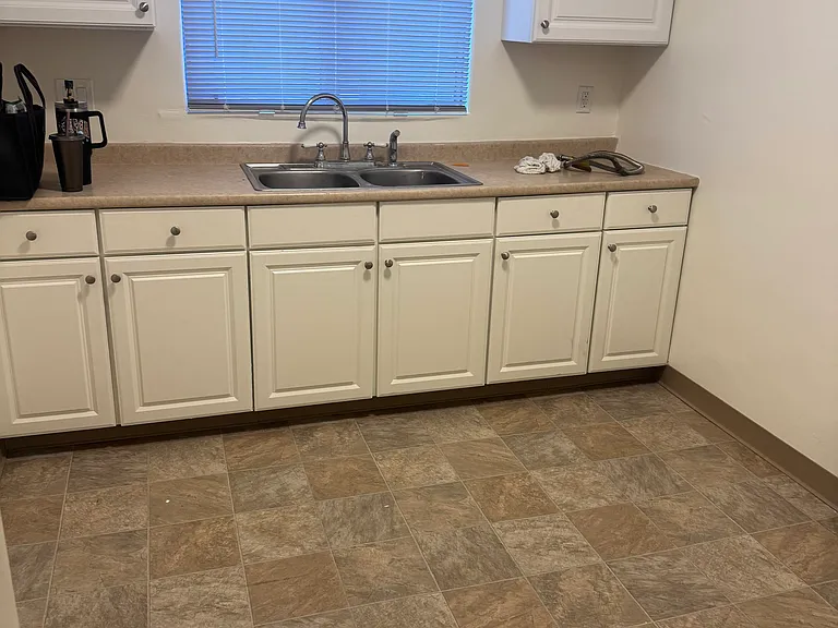 2215 N Catalina St #A — Photo 13