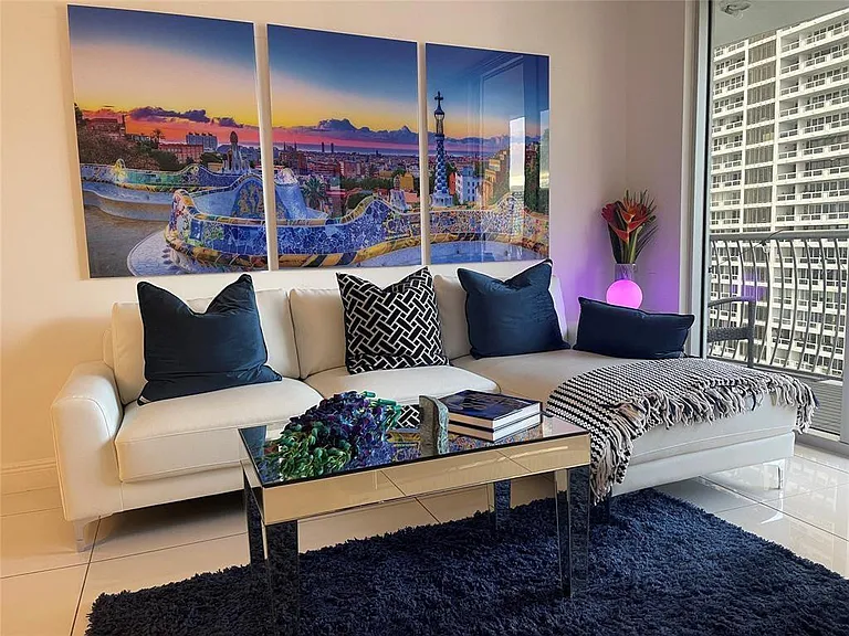 1750 N Bayshore Dr #2106 — Photo 4