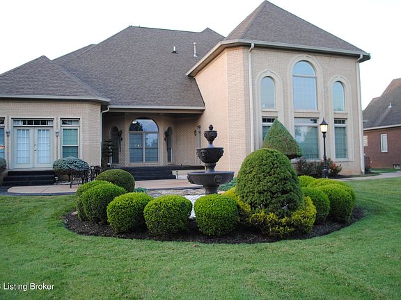 3rd image of 10200 Worthington Ln