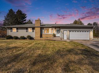 230 W Byron Rd, Norton Shores, MI 49441