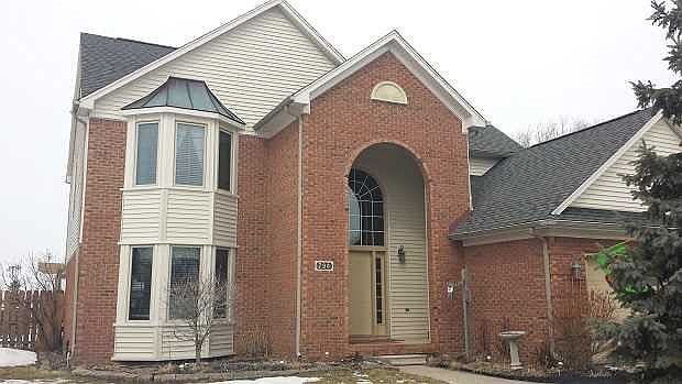 1st image of 798 Carrington Blvd