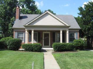 1211 E Cooper Dr, Lexington, KY 40502