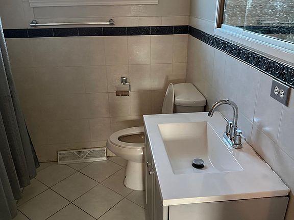 5th image of 8702 Gregory Ln