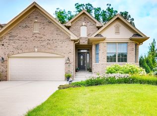 830 Woodglen Ln, Lemont, IL