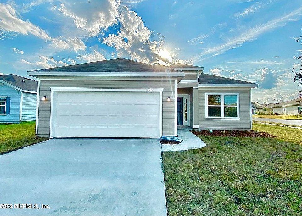 1st image of 10876 Peacock Landing Ct