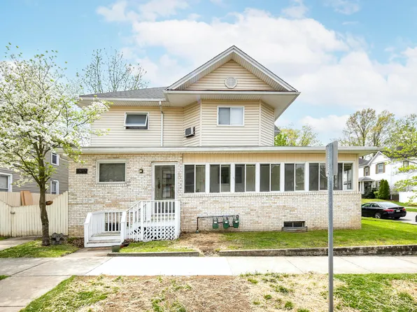 902 Beatty Ave, Cambridge, OH 43725